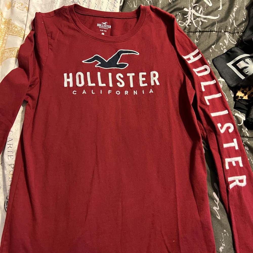 Women’s Hollister Long Sleeve Tee